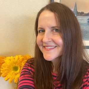 Meet your Posher, Jacqueline